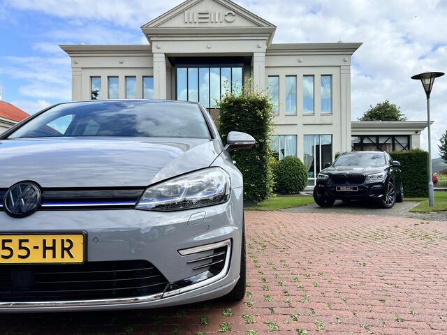 Volkswagen e-Golf e-Golf