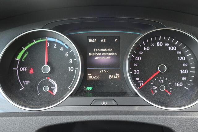 Volkswagen e-Golf e-Golf SOH 83%, Cruise control, Climate control, Parkeersensoren