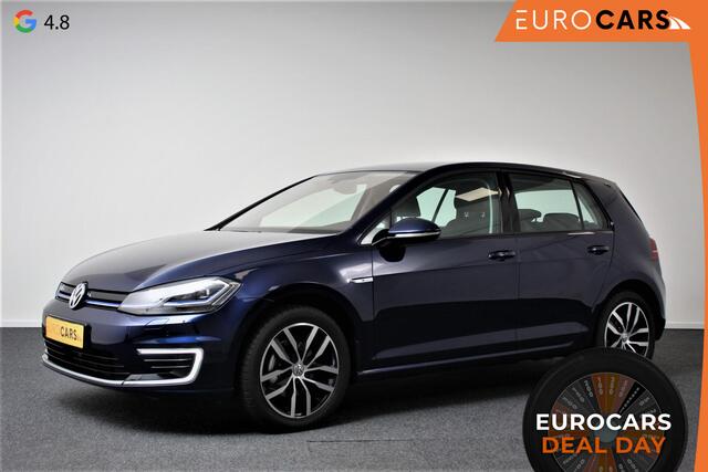 Volkswagen e-Golf Edition | Navigatie | Bluetooth | Cruise control | LMV | Camera | PDC | Digitale Cockpit