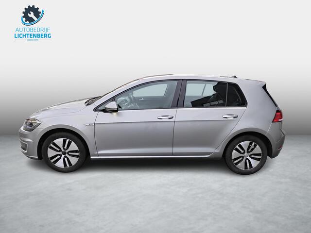 Volkswagen e-Golf ACC / Digitaal Display / Carplay / Keyless