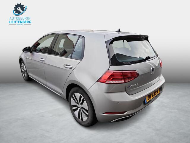 Volkswagen e-Golf ACC / Digitaal Display / Carplay / Keyless
