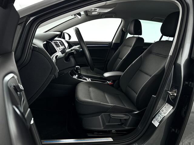 Volkswagen e-Golf | Parkeercamera | Stoelverwarming | Navigatie