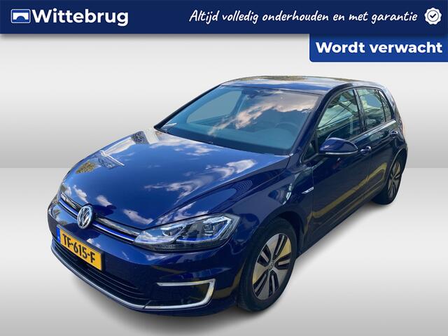 Volkswagen e-Golf E-dition / Leder Vienna / Navigatie / App connect / Warmtepomp / Stoelverwarming / Parkeersensoren V+A /