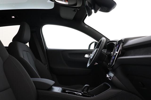 Volvo C40 SM PLUS 69 kWh -PANO.DAK|KEY-LESS|20"|GETINT.GLAS|ADAP.CRUISE