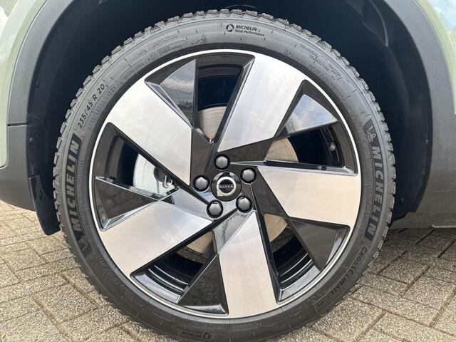 Volvo C40 Recharge Twin Ultimate 78 kWh / speciale demo deal / Black Sheep pakket / 20" Black Diamond Cut /