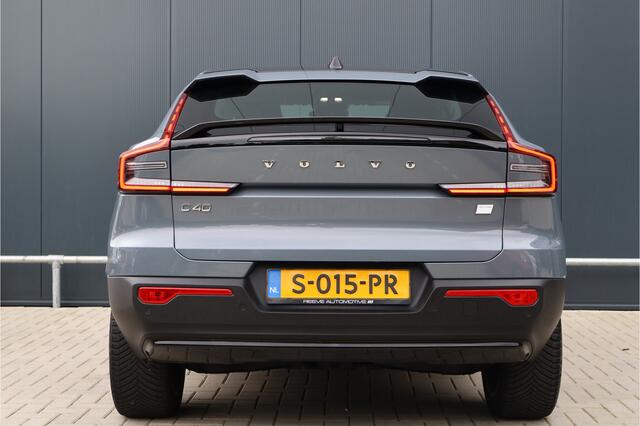 Volvo C40 Recharge Core 69 kWh | NL Auto | Camera | Panoramadak | Stoelverwarming | Stuurverwarming