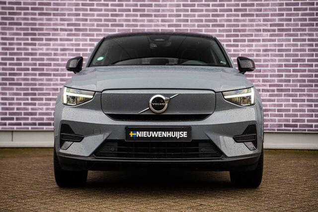 Volvo C40 Recharge Plus 69 kWh | Adaptieve cruise control | Panorama dak | Stoel/stuurverwarming | Blis | 20" | Keyless entry |