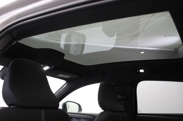 Volvo C40 Recharge Core 69 kWh - Stoelverwarming, Carplay, Panorama, Camera, SOH 93%