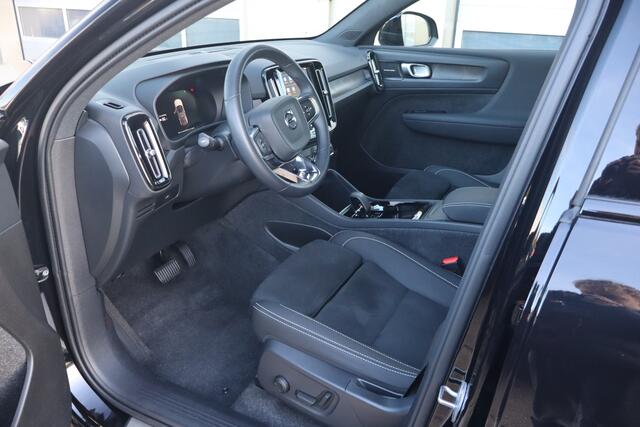 Volvo C40 Single Motor Extended Range Ultimate 82 kWh - NL- Auto!! Harman Kardon I Dode hoek I Elek trekhaak