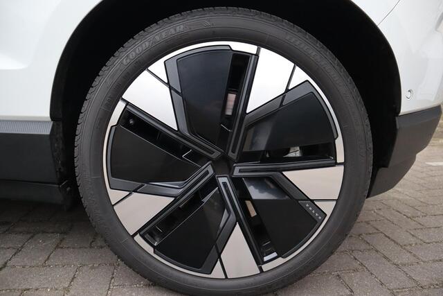 Volvo EX30 Twin Motor Performance Ultra 69 kWh