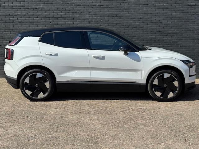 Volvo EX30 Single Motor Extended Range Ultra 69 kWh , 272pk I PANORAMADAK I RIJKLAAR !!