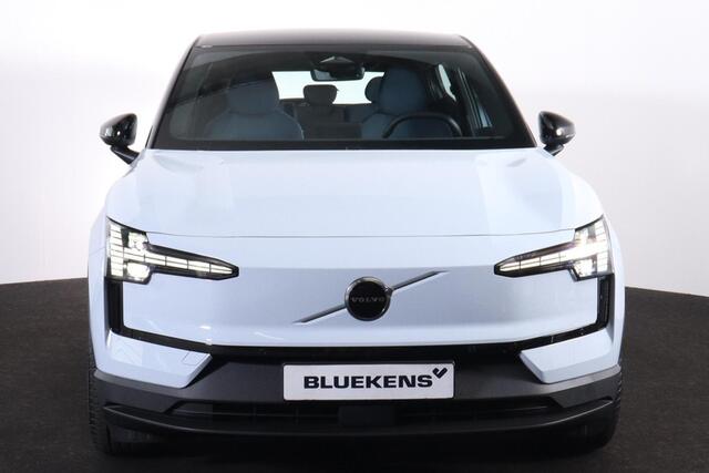 Volvo EX30 Single Motor Extended Range Plus 69 kWh - Adaptive Cruise Control - Pilot Assist - BLIS dodehoekassistentie - Harman Kardon premium audio - Keyless Drive - Elektr. bedienbare achterklep - Parkeersensoren voor & achter - Parkeercamera achter - Google infot