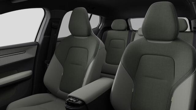 Volvo EX30 SINGLE MOTOR EXTENDED RANGE PLUS 69 kWh -GETINT.GLAS|CAMERA|HK-AUDIO|ADAP.CRUISE|BLIS|PINE