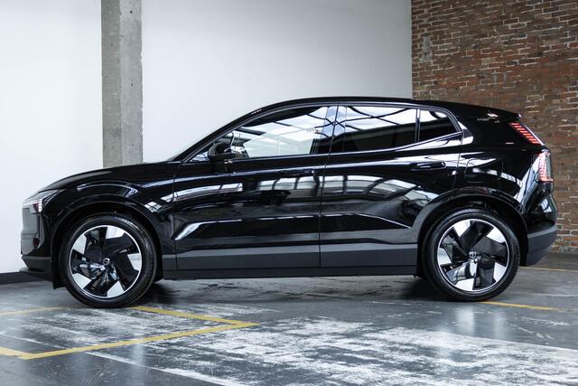 Volvo EX30 Single Motor Extended Range Plus 69 kWh | Harman Kardon premium audio | Google infotainment | Warmtepomp | Brake Assist system | Parkeer sensoren voor + achter | Parkeercamera | Volvo on Call | Keyless entree