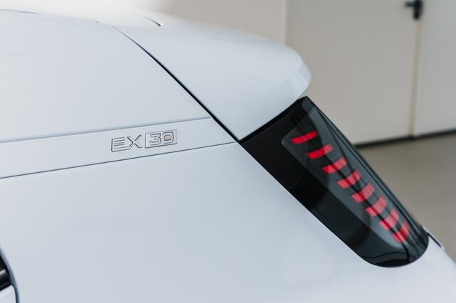 Volvo EX30 EX30 Core, Single Engine, Cloud Blue