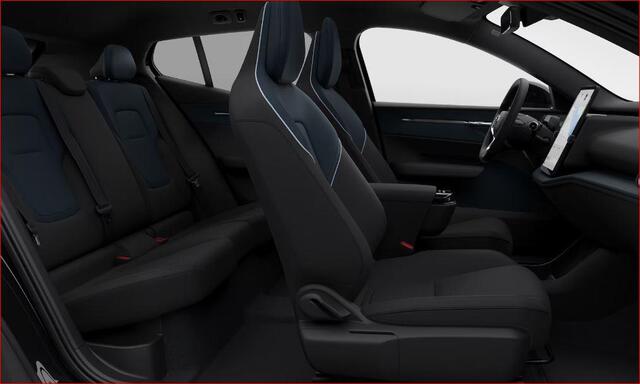 Volvo EX30 272PK Extended Range Plus Nu van ¤ 46.797 voor ¤ 39.297 / Adaptieve Cruise Control / Blis / Getinte ramen vanaf de B-stijl / 19" lichtmetalen velgen / Google infotainment