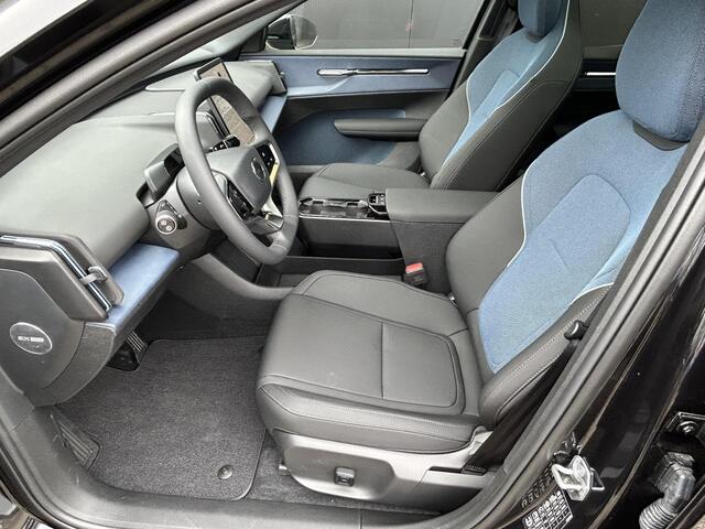 Volvo EX30 Single Motor Extended Range Ultra 69 kWh Panorama dak / 360 camera / Harman Kardon / Extra getint glas