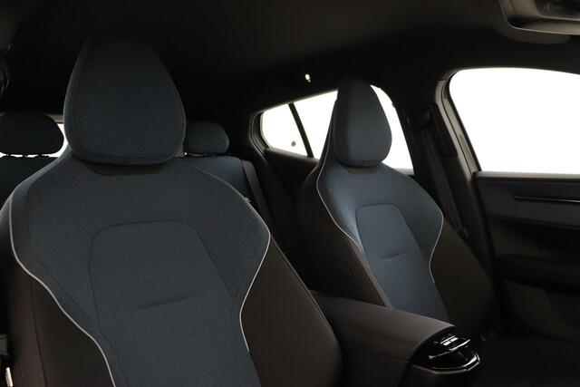 Volvo EX30 SINGLE MOTOR EXTENDED RANGE PLUS 69 kWh -CAMERA|HARMAN/KARDON|ADAP.CRUISE|BLIS