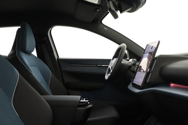 Volvo EX30 SINGLE MOTOR EXTENDED RANGE PLUS 69 kWh -CAMERA|HARMAN/KARDON|ADAP.CRUISE|BLIS