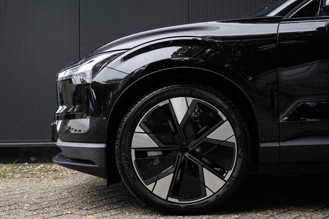 Volvo EX30 Twin Motor Performance Ultra 69 kWh | Warmtepomp | Interieur voorverwarming | Panoramadak | Adaptieve Cruise control | Blind Spot | Premium sound | 360 graden Camera |