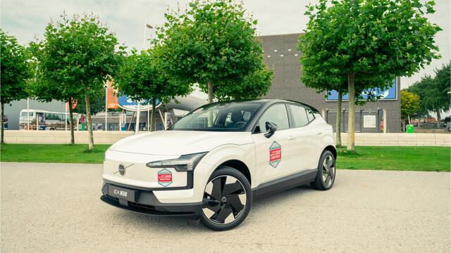 Volvo EX30 Extended Range Plus 69 kWh / ACTIE MODEL VOORRAAD VOORDEEL /