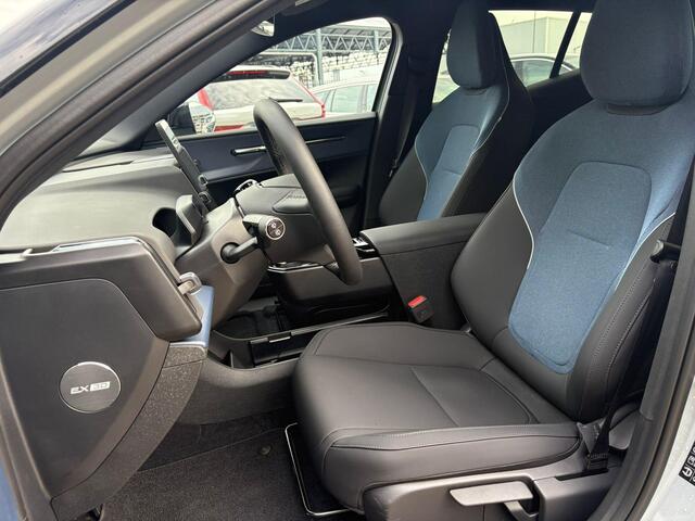 Volvo EX30 Single Motor Extended Range Plus 69 kWh | Beschikbaar vanaf 24-12-2025 | Harman/Kardon | Stoel/Stuur Verwarming | Pilot assist | BLIS | 20" |