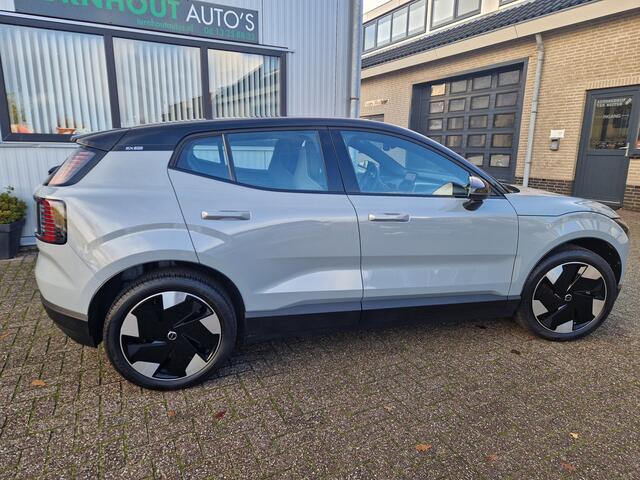 Volvo EX30 Single Motor Extended Range Plus 69 kWh Climate Pack