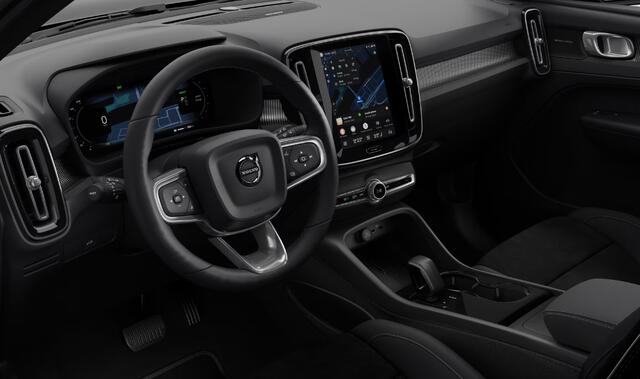 Volvo EX40 Single Motor Extended Range Plus 82 kWh Panoramadak / Extra getint glas achter / 360 Camera / Apple Carplay / Harman Kardon audio / 20? lichtmetalen velgen / Adaptive cruise control / Pilot assist /