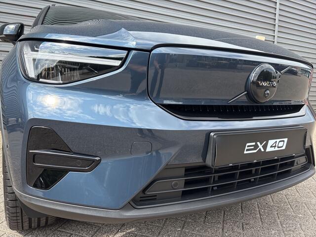 Volvo EX40 Single Motor Extended Range Ultra Black Ed. 82 kWh / 20" Dark Velgen / Achterbank verwarmd / Donker getinte ramen /