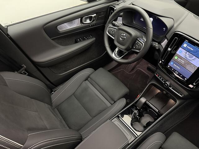 Volvo EX40 Extended Range Ultra Black Edition / Pixel Koplampen / 360 Camera / Nubuck / H&K Audio / 20'' / Stoel + Stuurw. Verwarming / Panoramadak / Elektr. Achterklep /