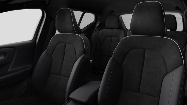 Volvo EX40 Single Motor Extended Range Plus 82 kWh | Verwacht Dec. 2025 | 360º Camera | Extra Getint Glas | Harman Kardon Premium Audio | Google Infotainment | Keyless Entry | Stoel/Stuurverwarming |