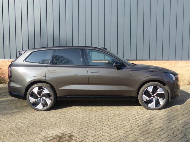 Volvo EX90 Twin Motor Performance Ultra 7p. 111 kWh