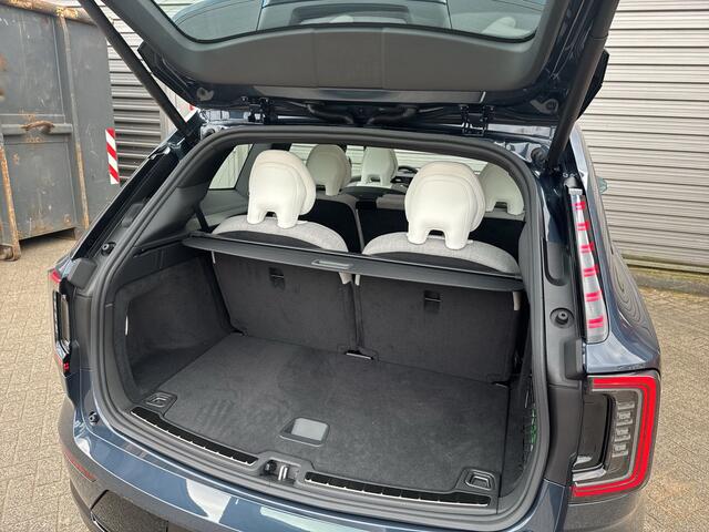 Volvo EX90 Twin Motor Performance Ultra 7p. 111 kWh / Uit voorraad leverbaar / Woolblend bekleding / 22" / Luchtvering /
