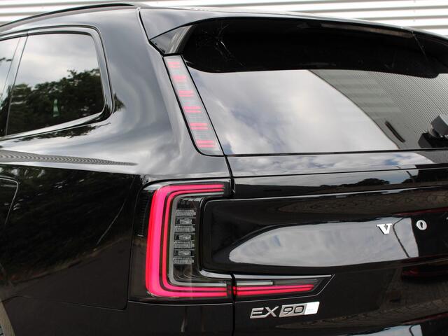 Volvo EX90 Twin Motor Performance Ultra Automaat / Luchtvering / Bowers & Wilkens audio / 22" velgen / Pilot Assist Pack / Climate Pack / Privacy Glass