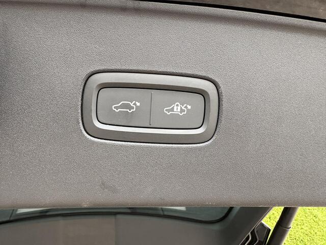 Volvo EX90 Twin Motor Performance Ultra 7 Persoons | Bowers & Wilkins | Luchtvering | Driver Assist | Direct leverbaar! |