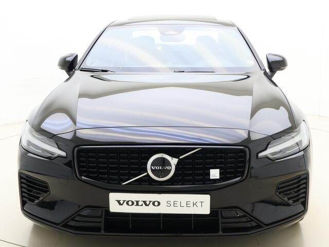 Volvo S60 T8 455pk AWD Polestar Engineered / Bowers en Wilkins audio / Gelaagd glas / Alarm / 20 inch / Panorama dak / Trekhaak /