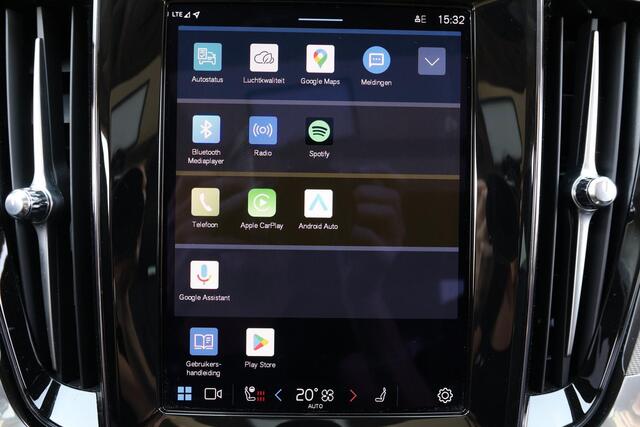 Volvo S60 Recharge T6 AWD Ultimate Bright - LONG RANGE - Panorama/schuifdak - IntelliSafe Assist & Surround - 360º Camera - Adaptieve LED koplampen - Verwarmde voorstoelen, stuur & achterbank - Parkeersensoren voor & achter - Elektr. bedienb. voorstoelen met geheug