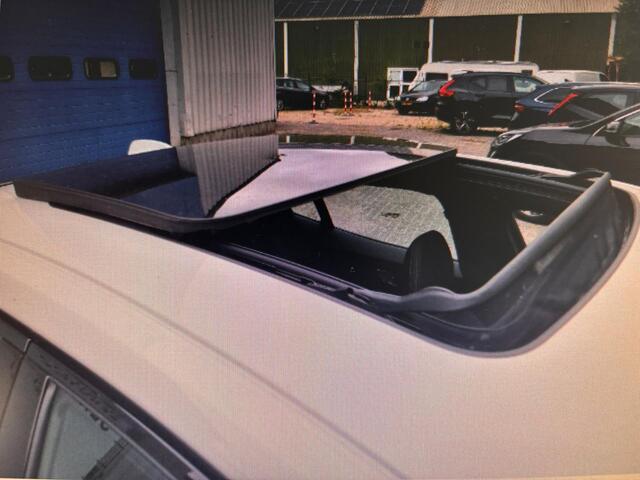 Volvo S60 2.0 Recharge T6 AWD R-Design Panoramadak