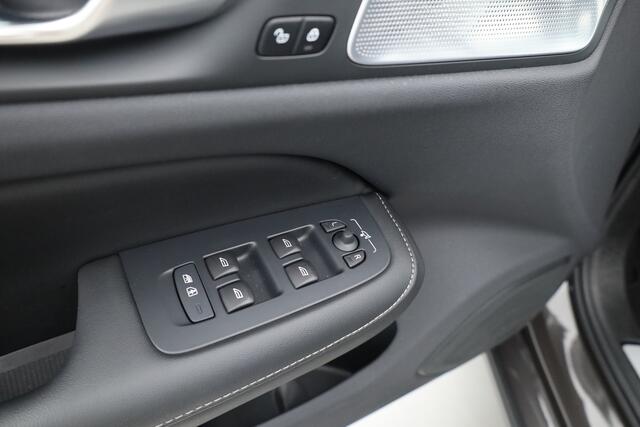 Volvo S60 T8 Recharge Ultimate Dark | B&W | Pano | Massage | Stoelventi. | HUD | Memory seats | Pilot Assist