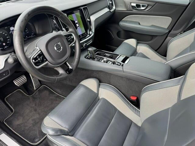 Volvo S60 T8 R-Design Automaat Pano Head-Up Display