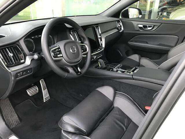 Volvo S60 2.0 Recharge T6 AWD R-Design | Rijklaar incl 12 mnd Bovag | Panoramadak Keyless DAB Stuurverwarming