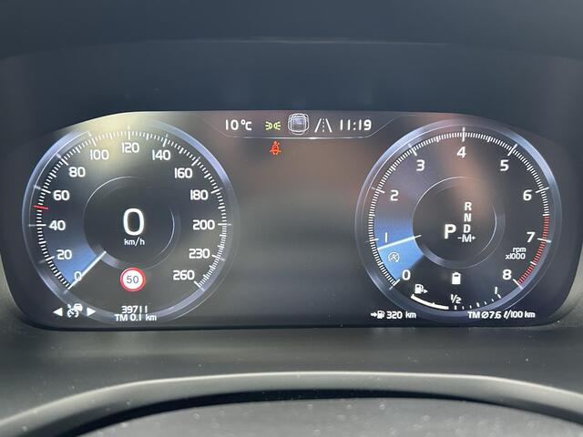 Volvo S60 2.0 B4 R-Design Adaptieve Cruise Control / BLIS / Stoel- en stuurverw. / Trekhaak / Elektr. verst. best stoel / Contourstoelen met zitting verlenger / Keyless Drive