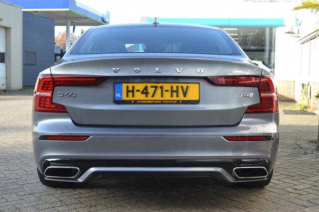 Volvo S60 2.0 T4 R-Design BTW