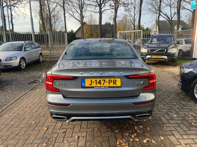 Volvo S60 T6 AWD R-Design Plug In Pilot Assist Adaptive Cruise Trekhaak