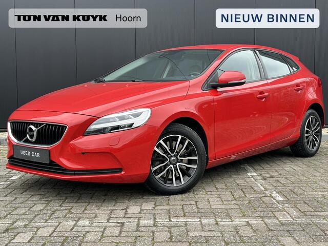 Volvo V40 1.5 T2 Nordic+ Navigatie / Climate Control / Parkeer- en stoelverwarming / park assist
