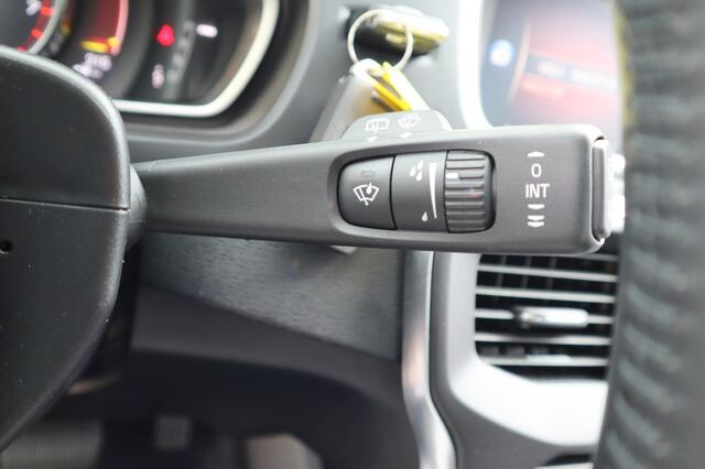 Volvo V40 1.5 T2 Polar+ | navi/BT | cruise | led | dealer oh | NL | boekje