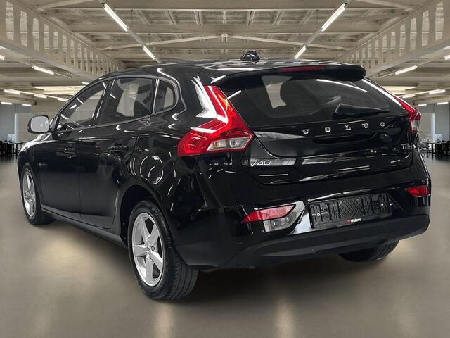 Volvo V40 2.0 T2 Kinetic Incl. BTW, Rijklaar+garantie...