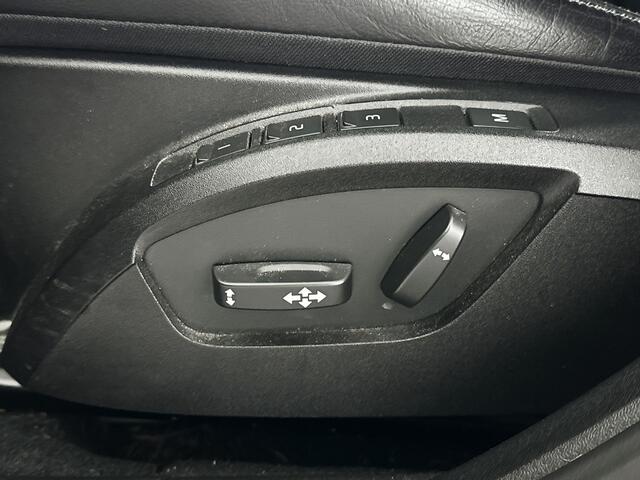 Volvo V40 T2 Aut. Nordic+ Luxury | Panoramadak | Parkeercamera | Stoelverwarming