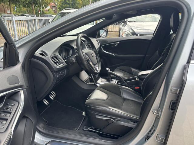 Volvo V40 2.0 T3 R-Design standkachel Stoelverwarming