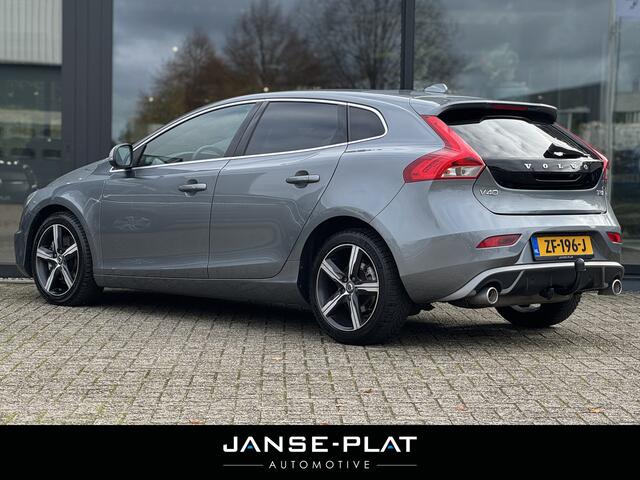 Volvo V40 1.5 T3 Polar+ R-Design AUT | Pano | Trekhaak | Leder |
